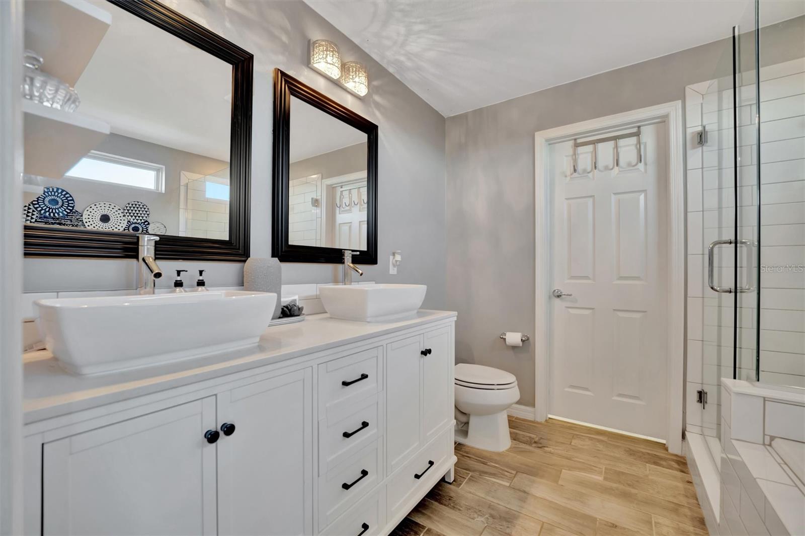 6531 KENAVA LOOP
