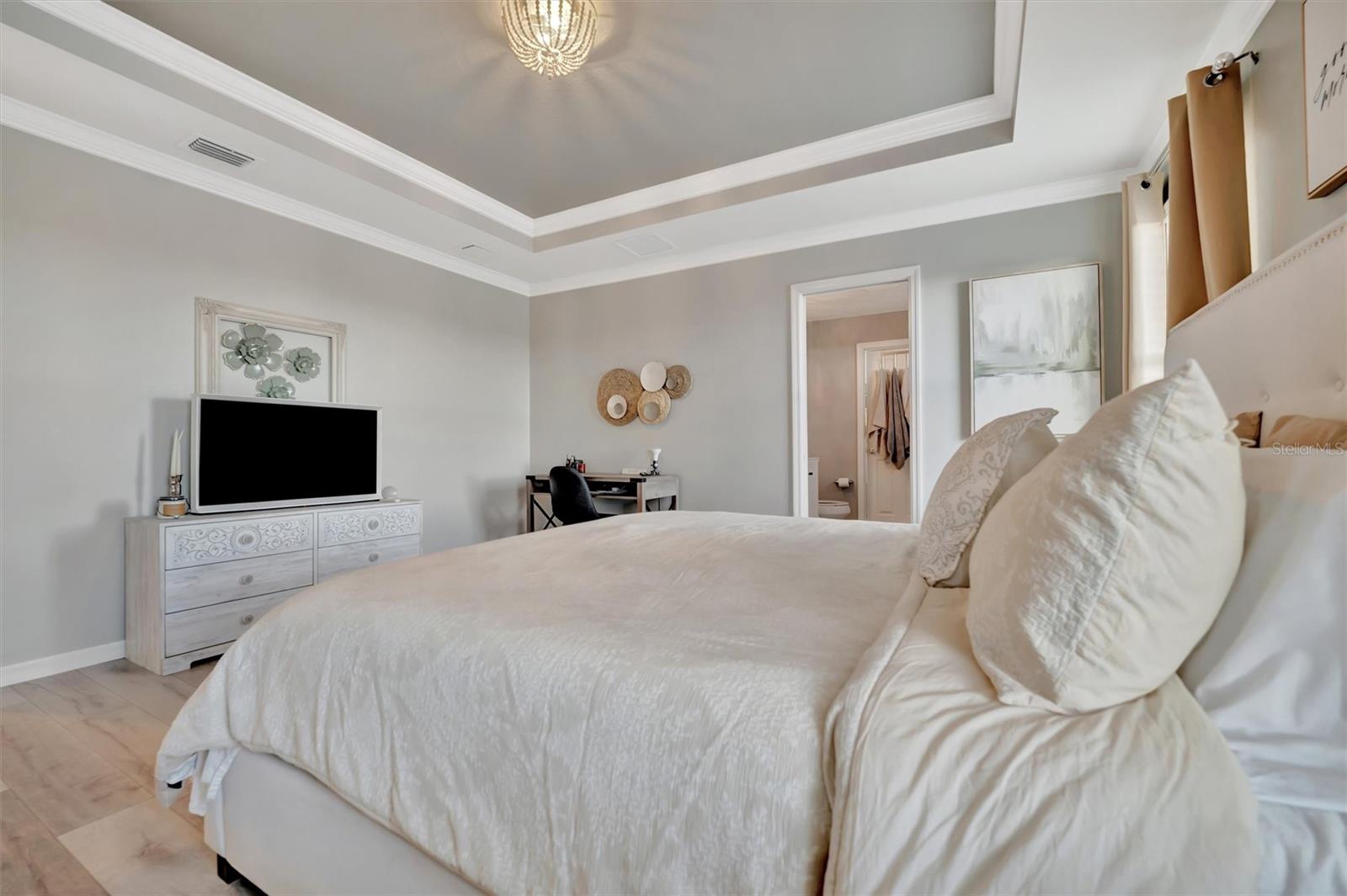 6531 KENAVA LOOP