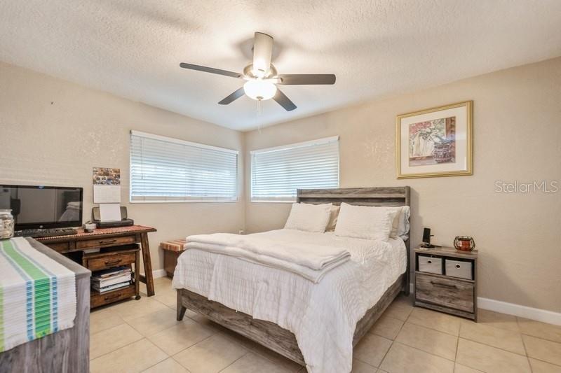 7000 52ND LN N