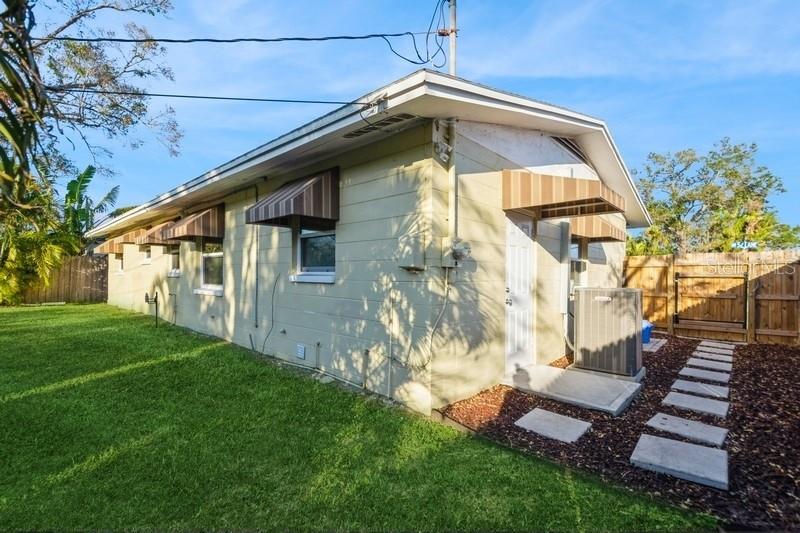 7000 52ND LN N