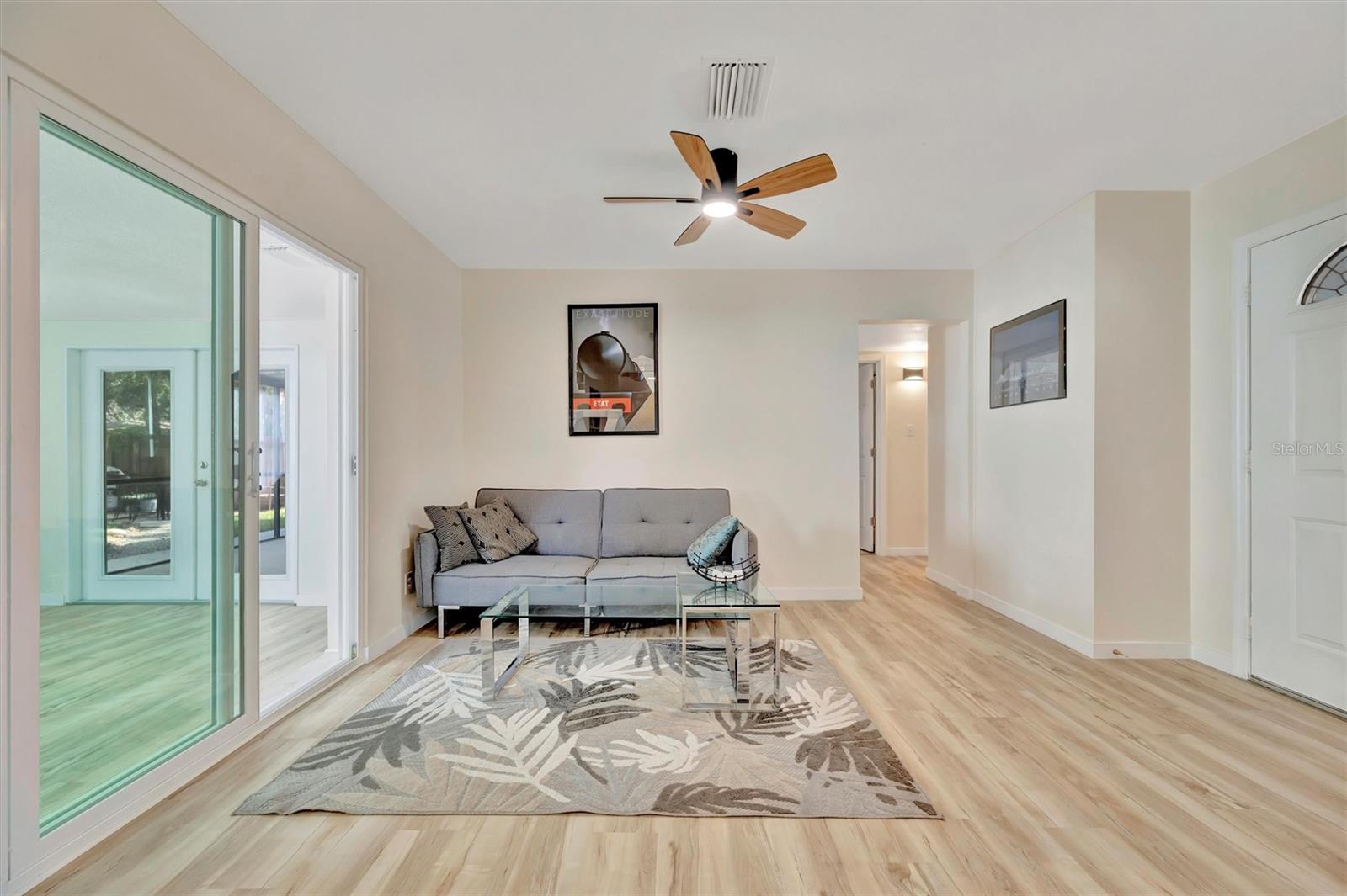15591 DARIEN WAY