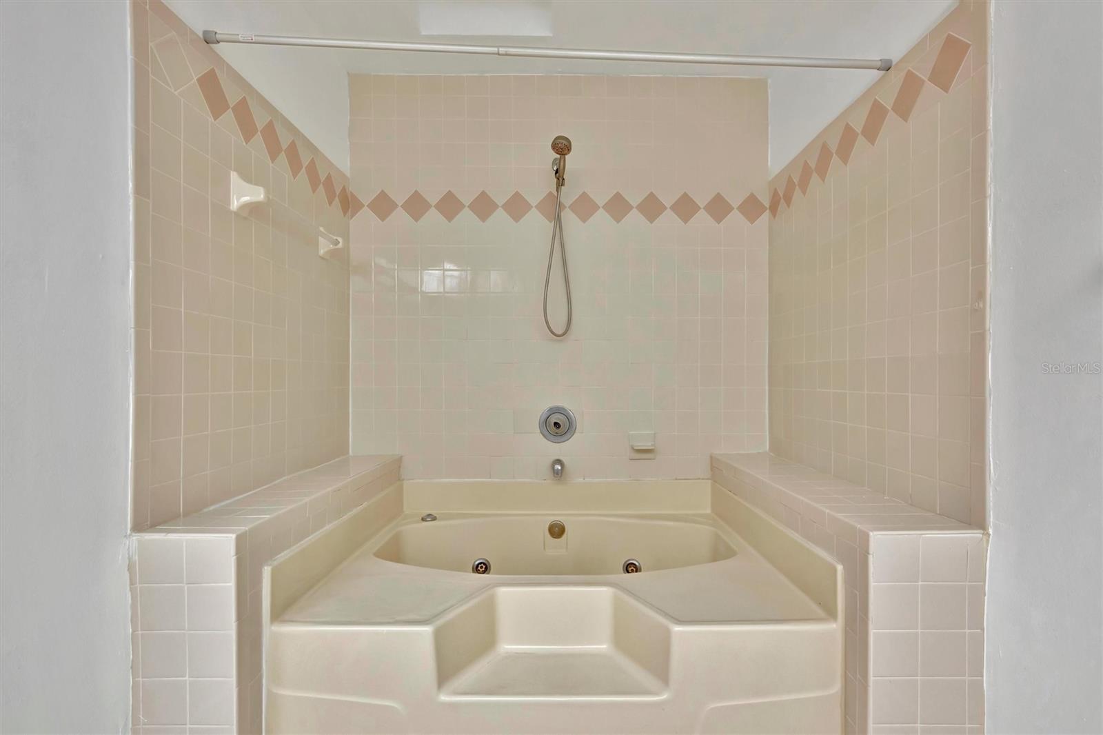 745 PINELLAS BAYWAY S #107