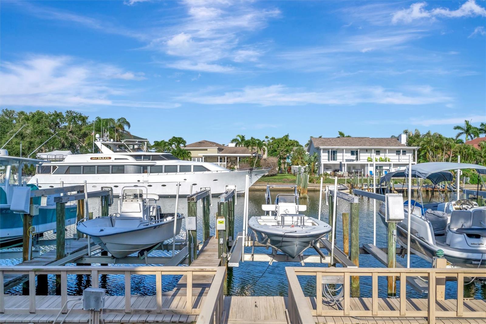 745 PINELLAS BAYWAY S #107