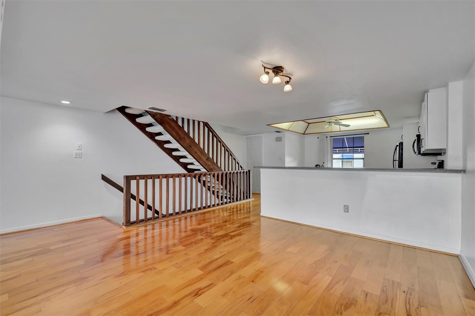 745 PINELLAS BAYWAY S #107