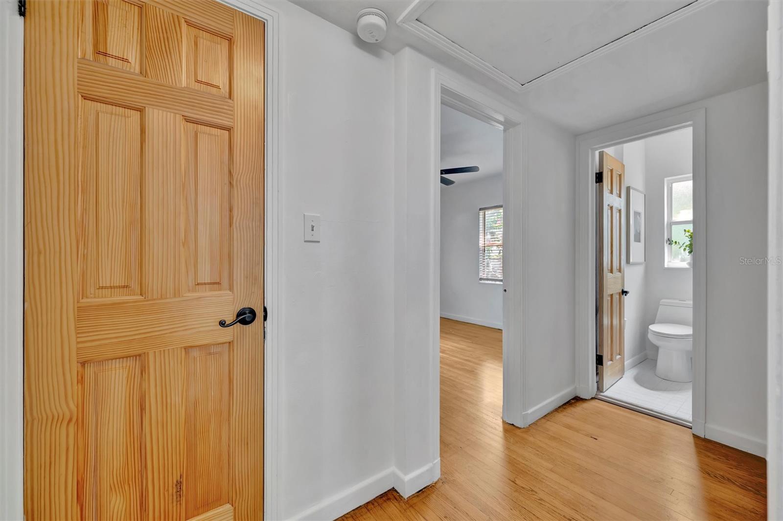 301 KINGSTON ST S