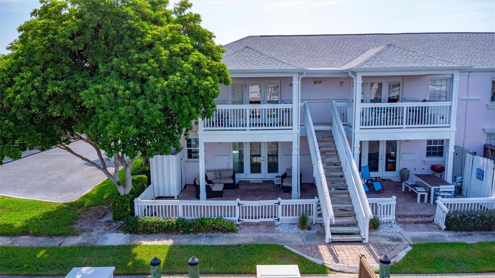 4827 COQUINA KEY DR SE #B