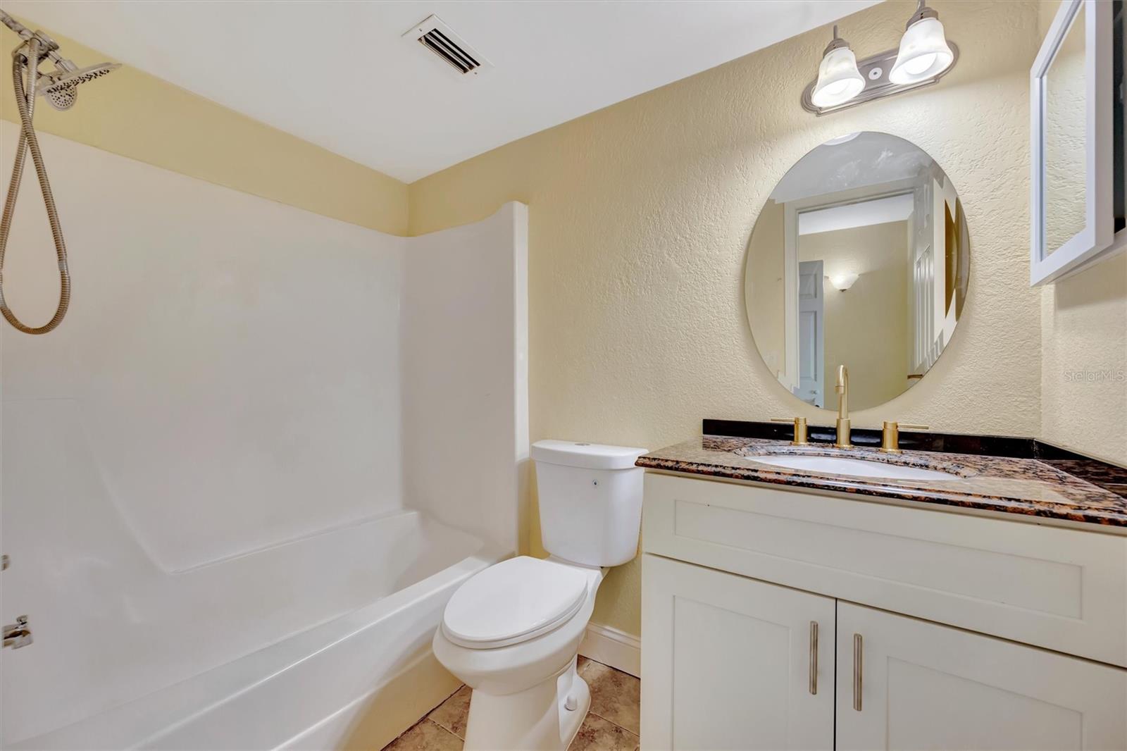 11412 8TH ST N AVE N #1007