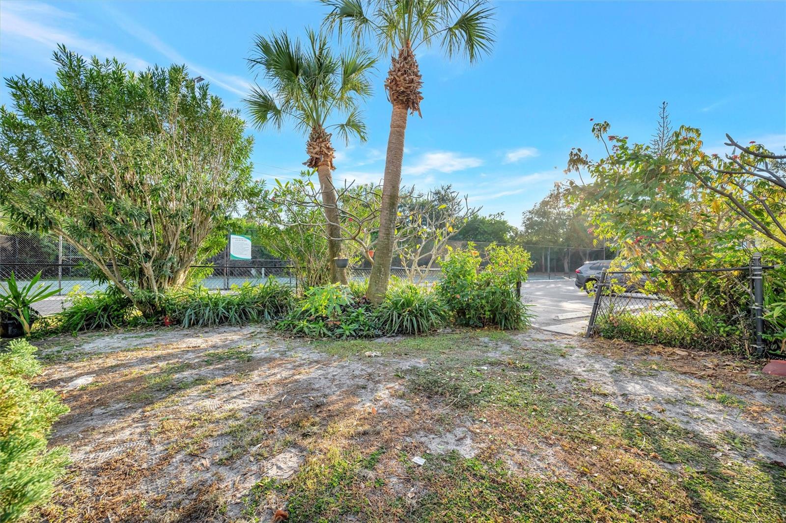 11412 8TH ST N AVE N #1007