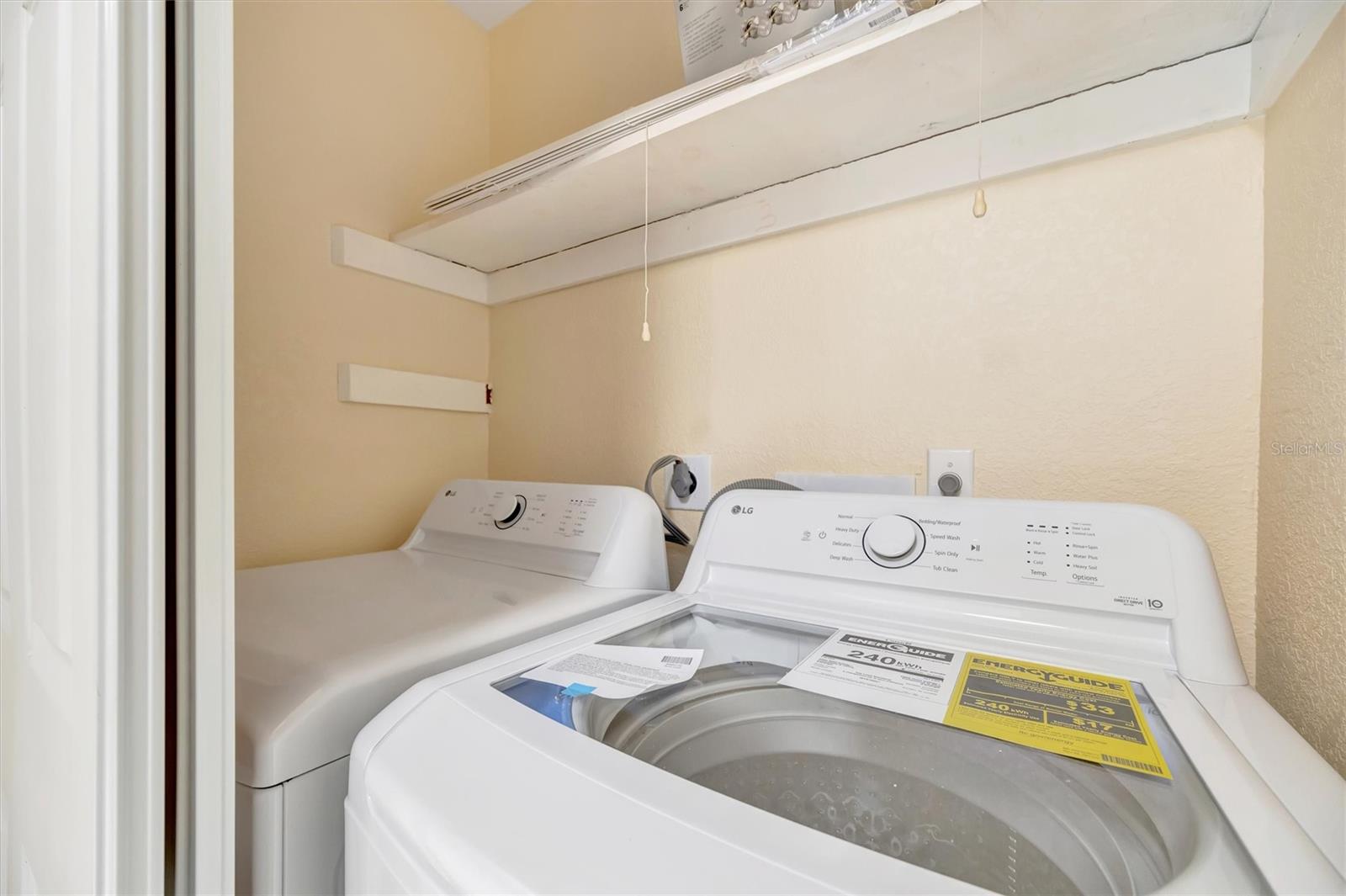 11412 8TH ST N AVE N #1007