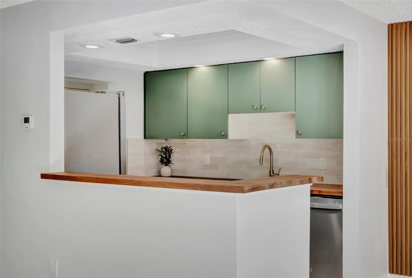 776 116TH AVE N #1105