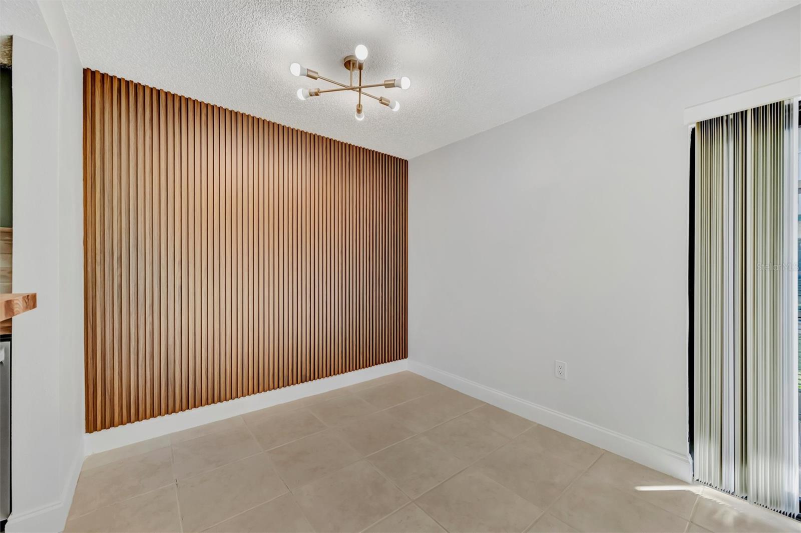 776 116TH AVE N #1105