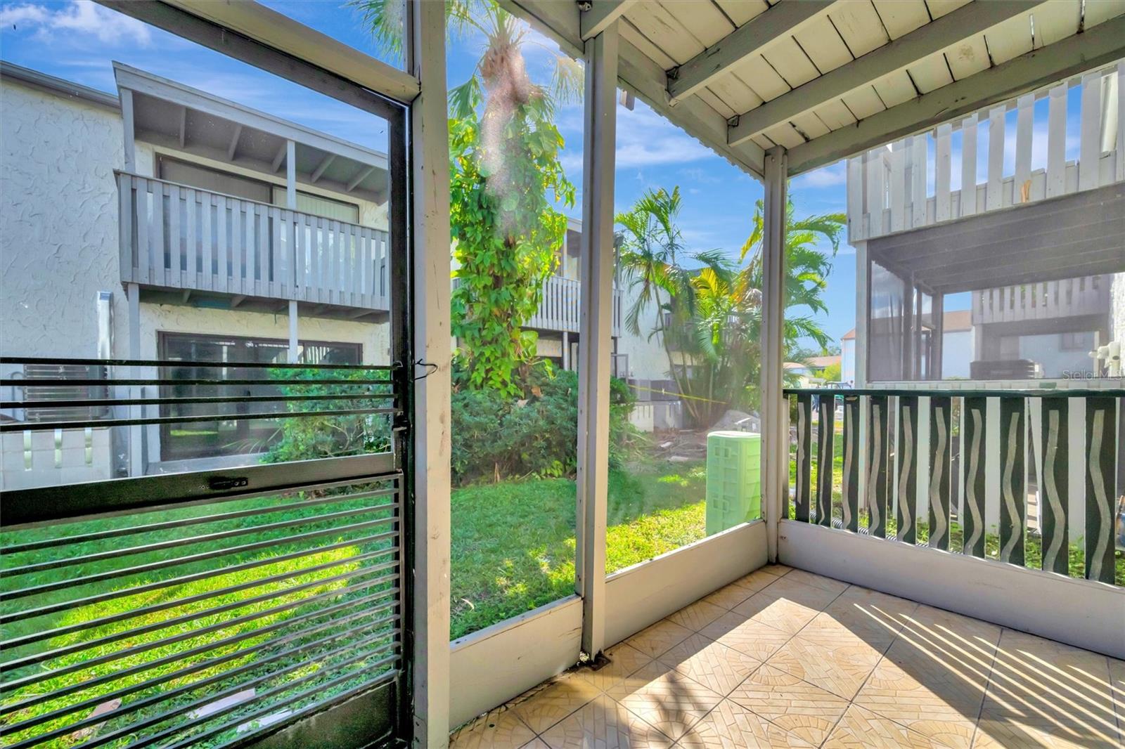 776 116TH AVE N #1105