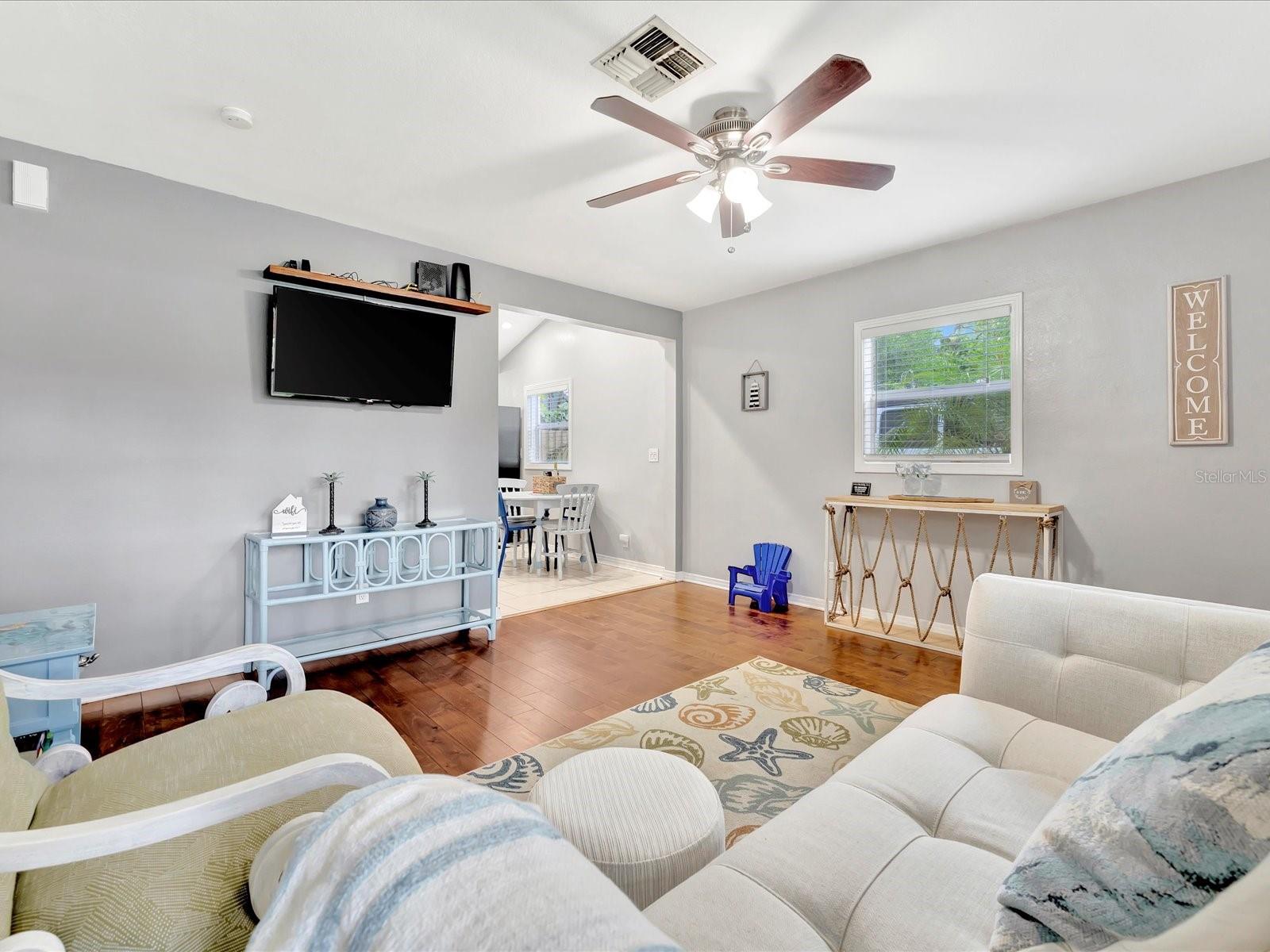 39 HAMILTON HEATH DR