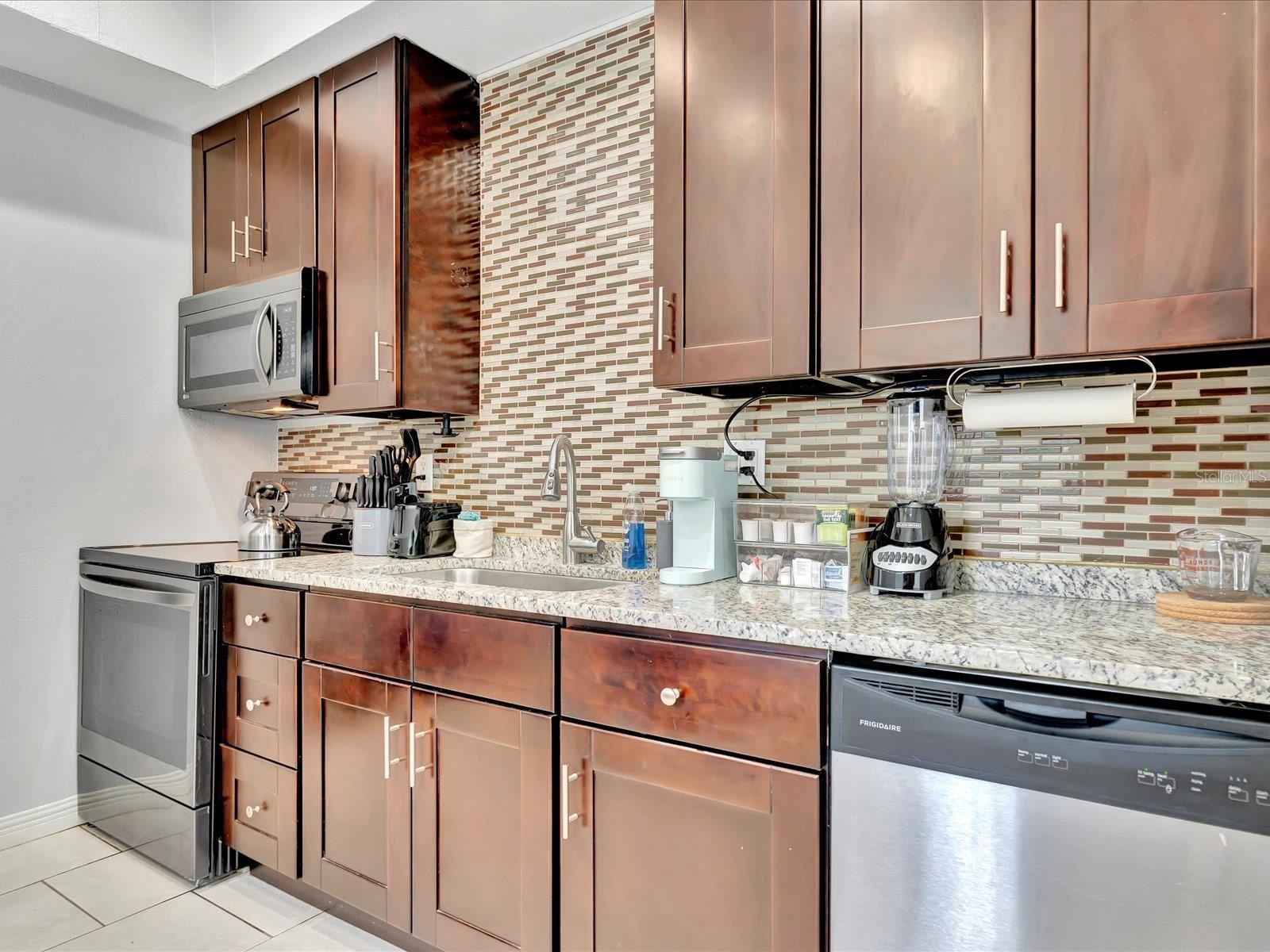 39 HAMILTON HEATH DR