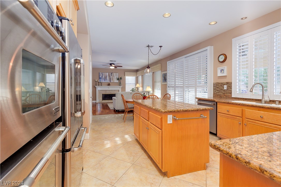 1809 Aztec Cliffs Court