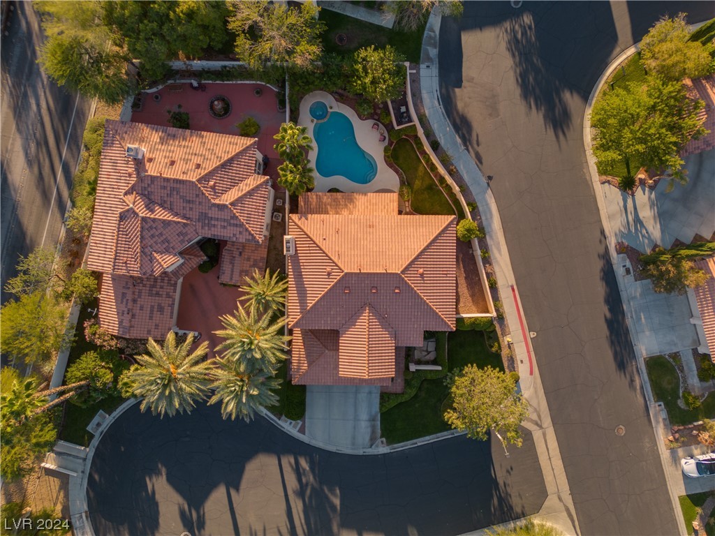 1809 Aztec Cliffs Court