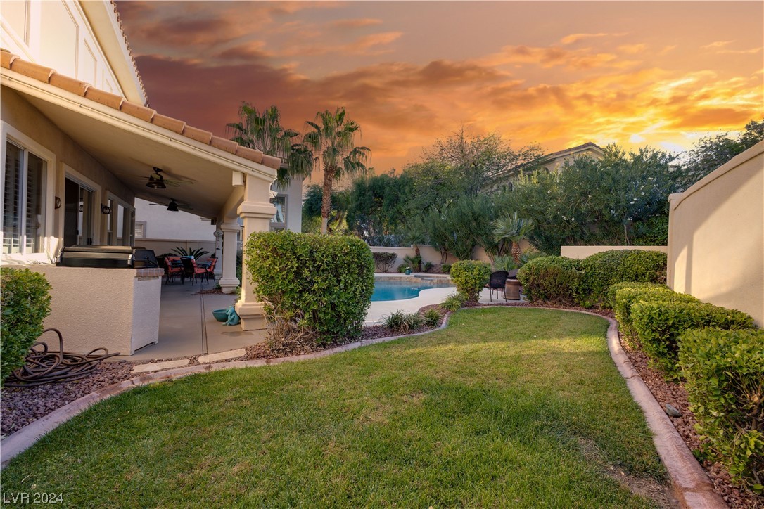 1809 Aztec Cliffs Court