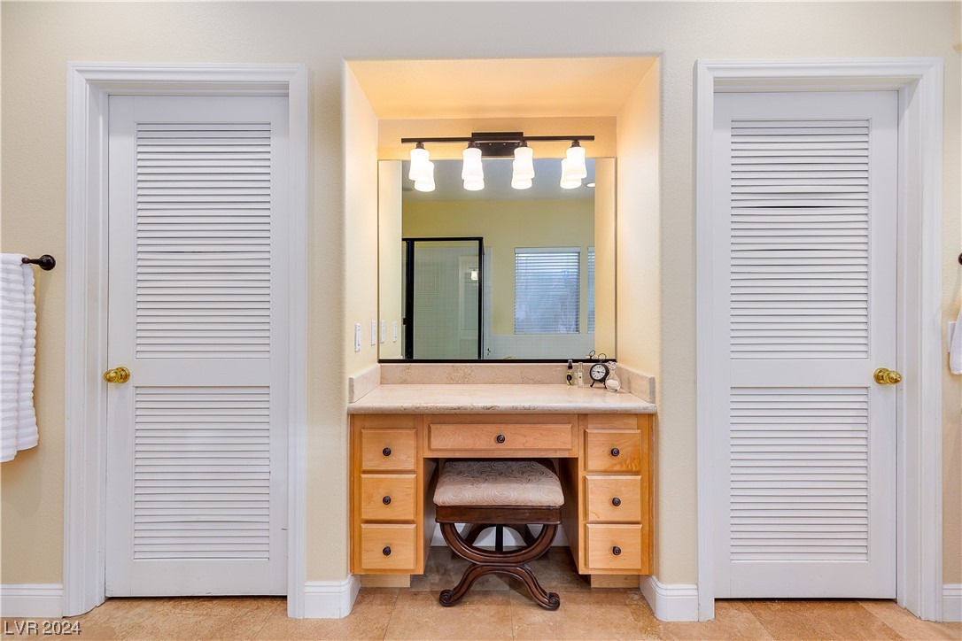 1809 Aztec Cliffs Court