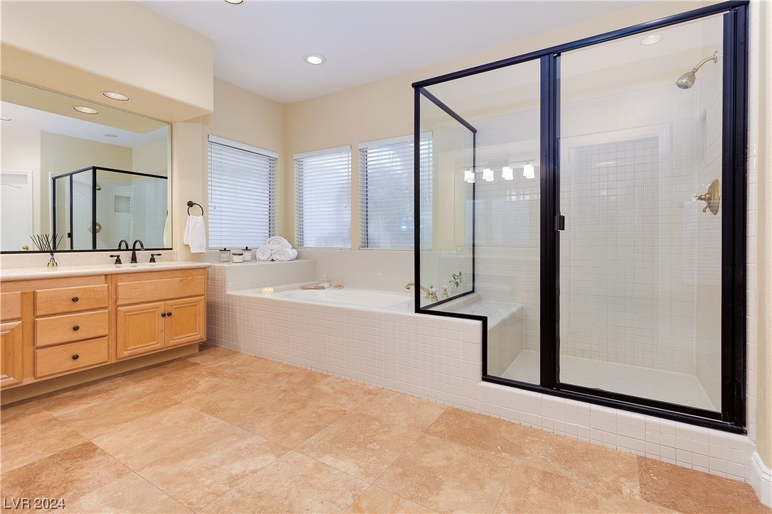 1809 Aztec Cliffs Court