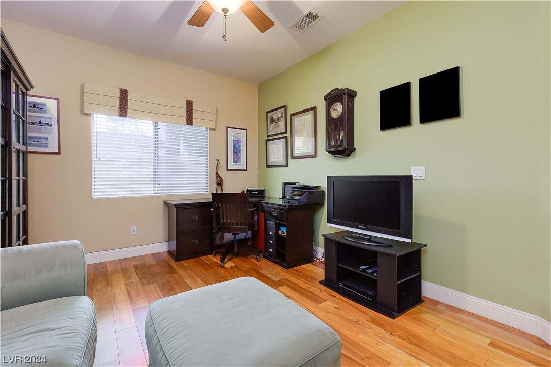 1809 Aztec Cliffs Court