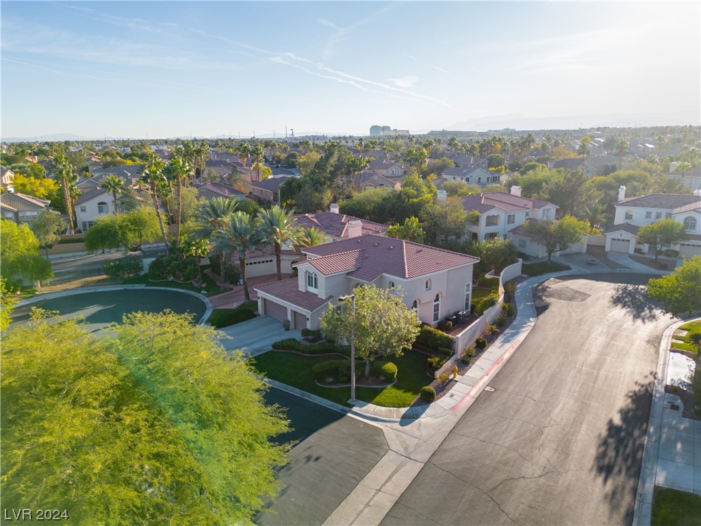 1809 Aztec Cliffs Court