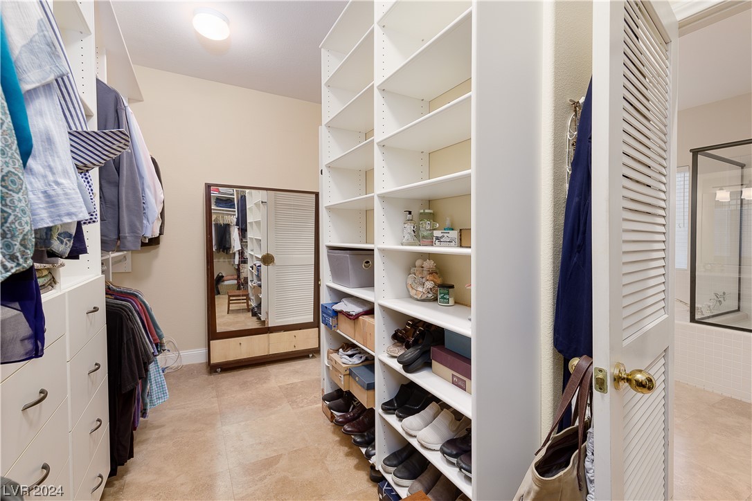 1809 Aztec Cliffs Court