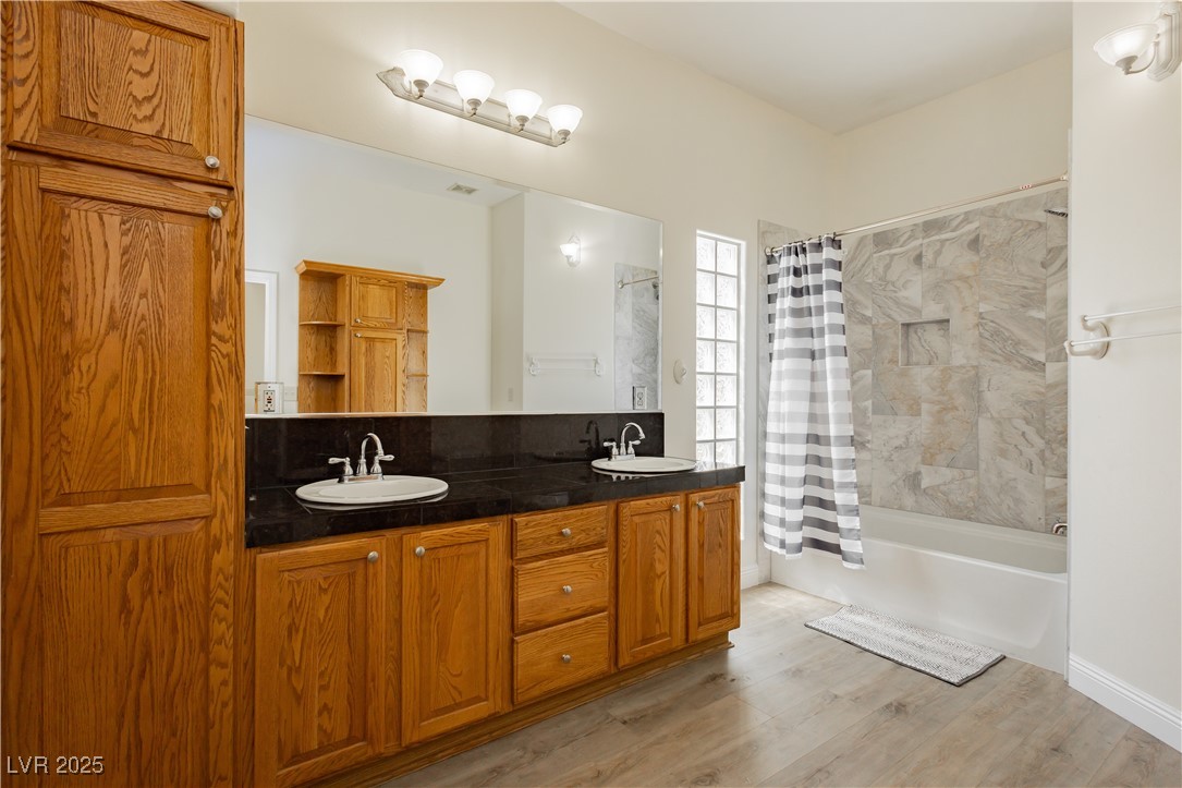 3720 East Oquendo Road