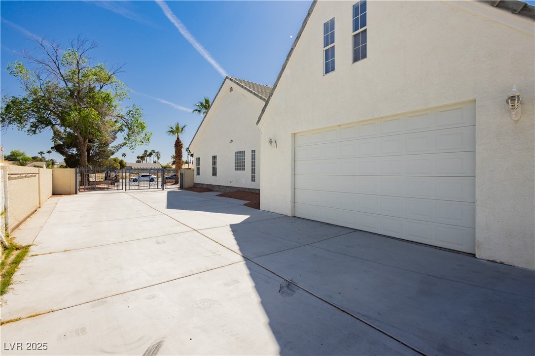 3720 East Oquendo Road