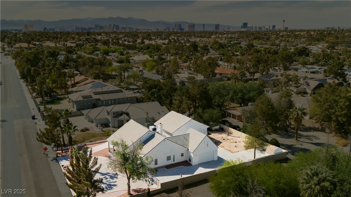 3720 East Oquendo Road