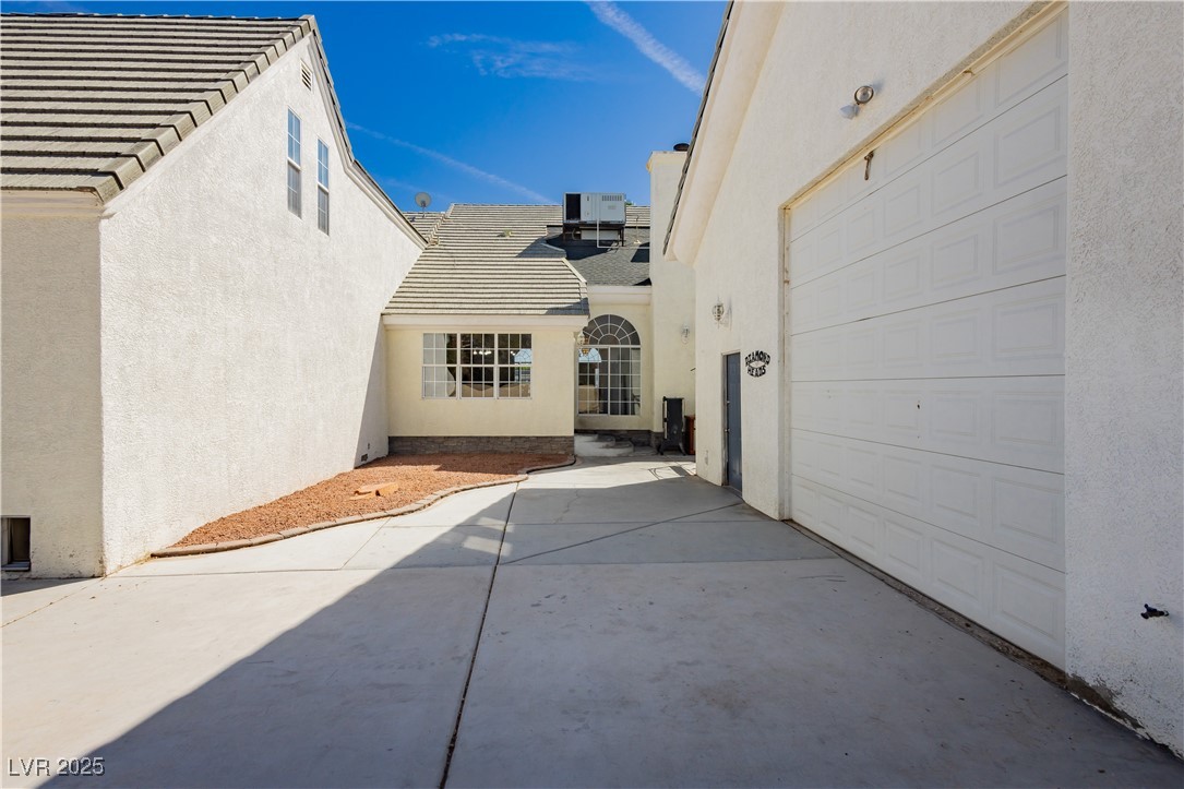 3720 East Oquendo Road