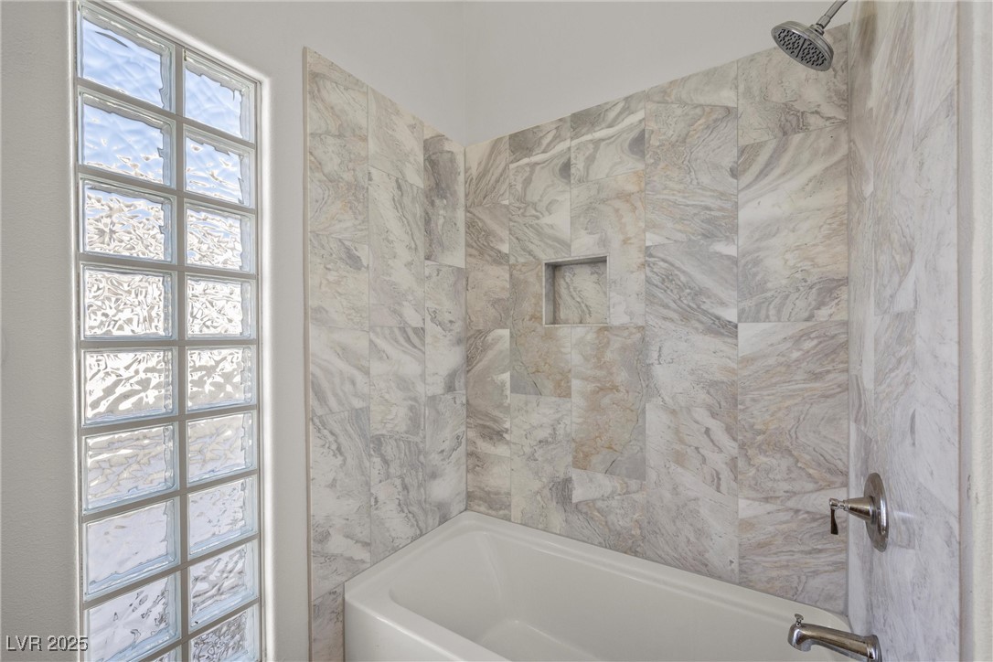 3720 East Oquendo Road