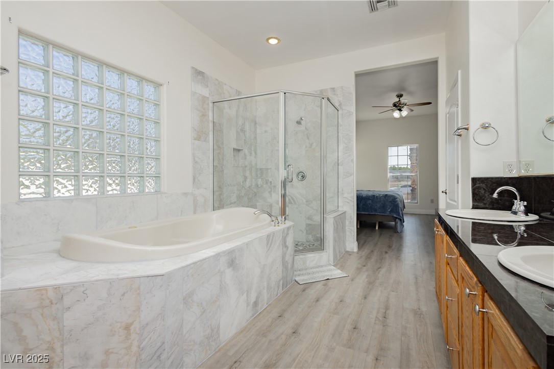 3720 East Oquendo Road