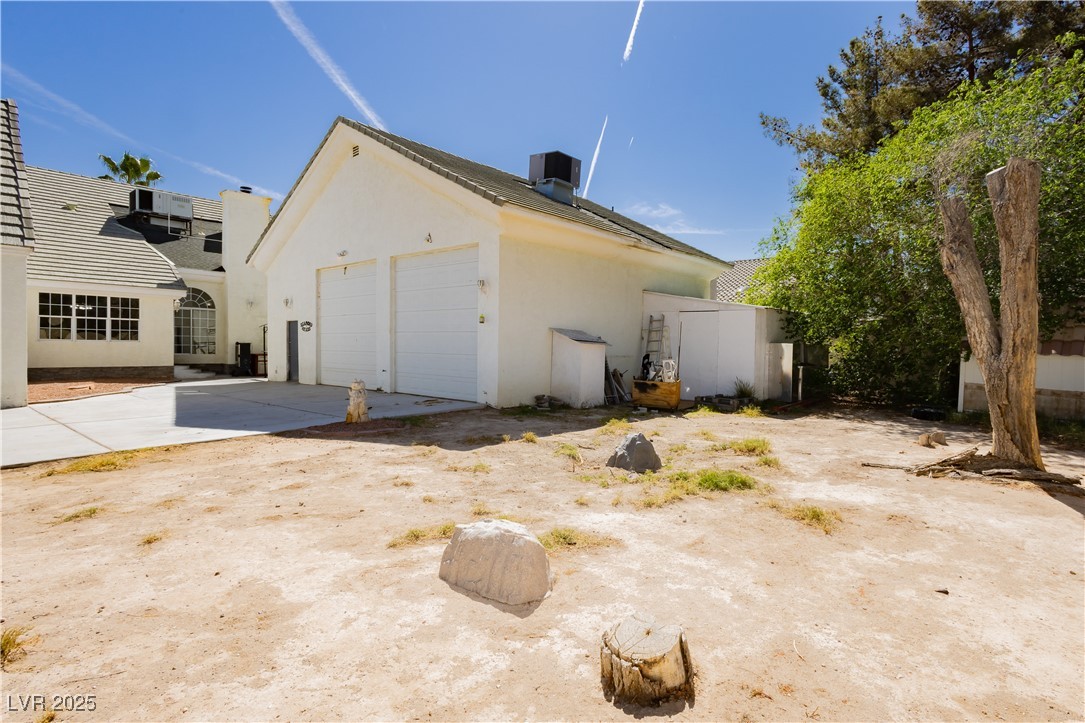 3720 East Oquendo Road