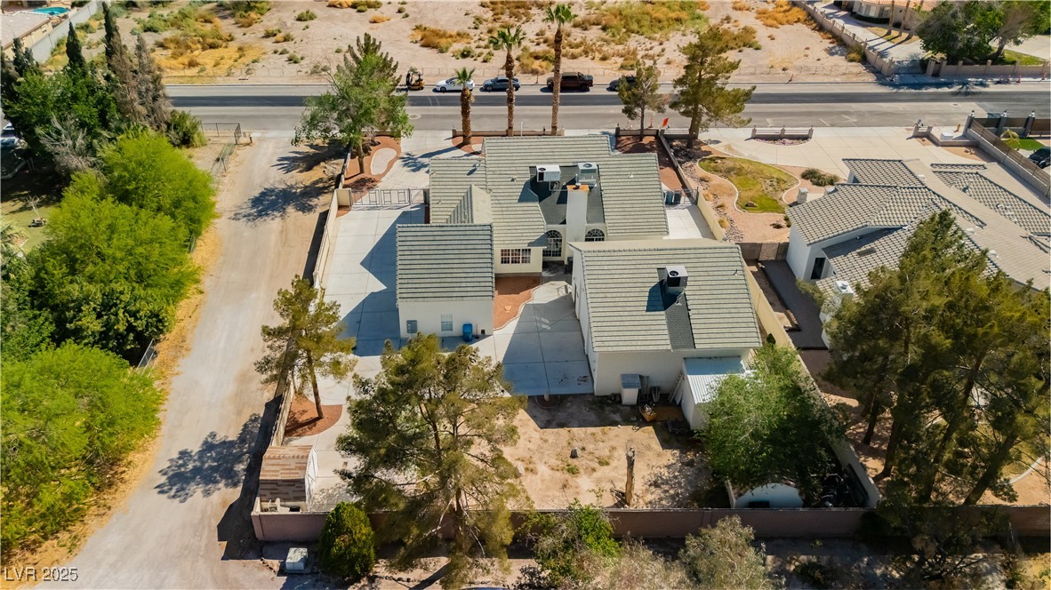 3720 East Oquendo Road