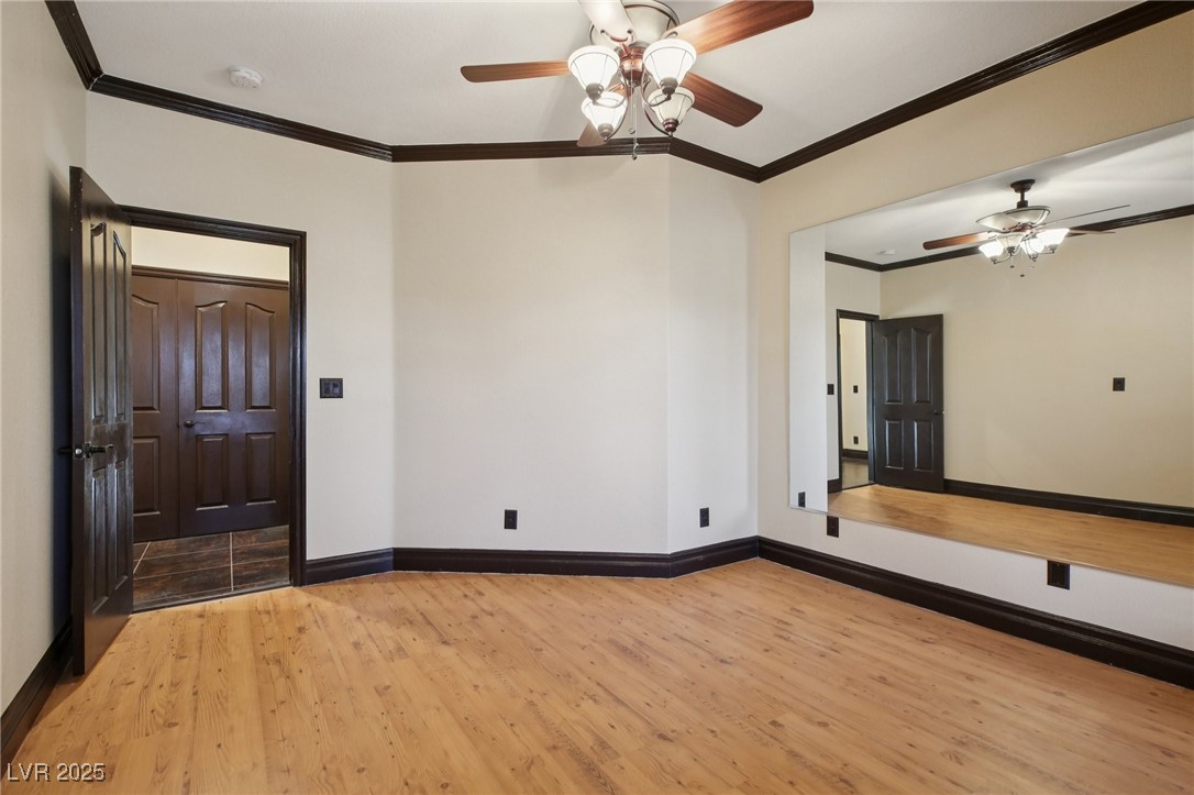 3622 Mooncrest Circle