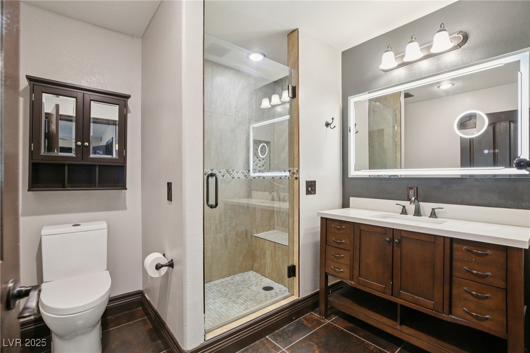 3622 Mooncrest Circle