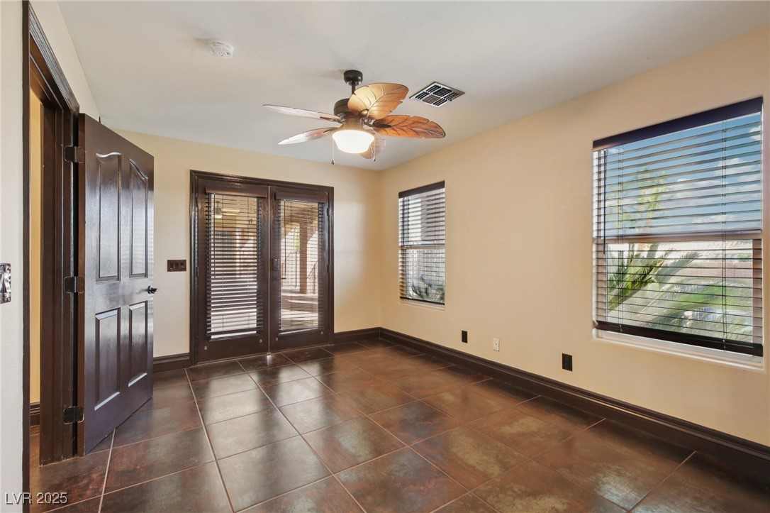 3622 Mooncrest Circle