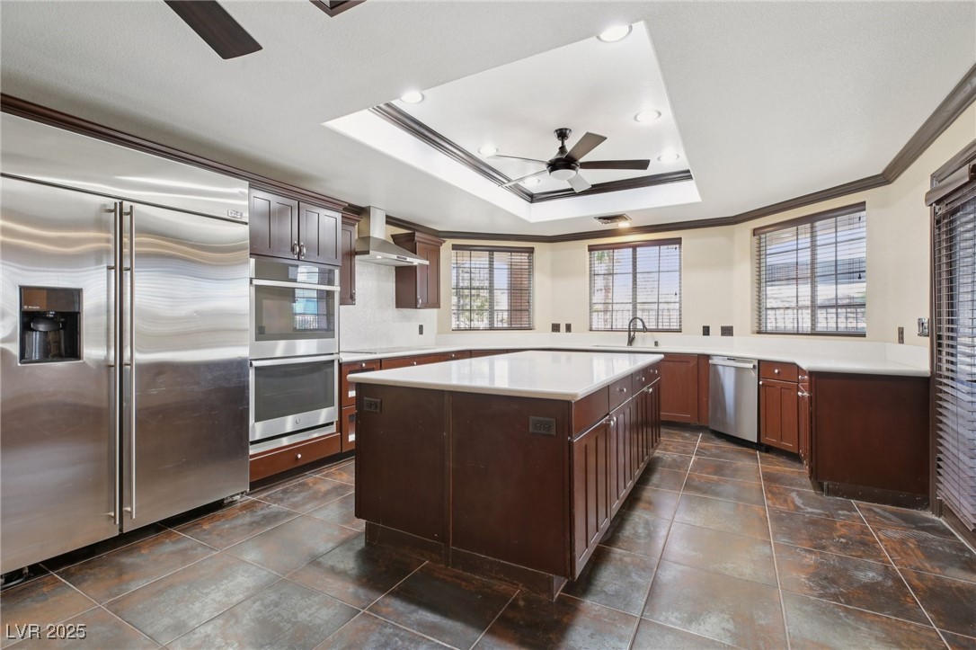 3622 Mooncrest Circle