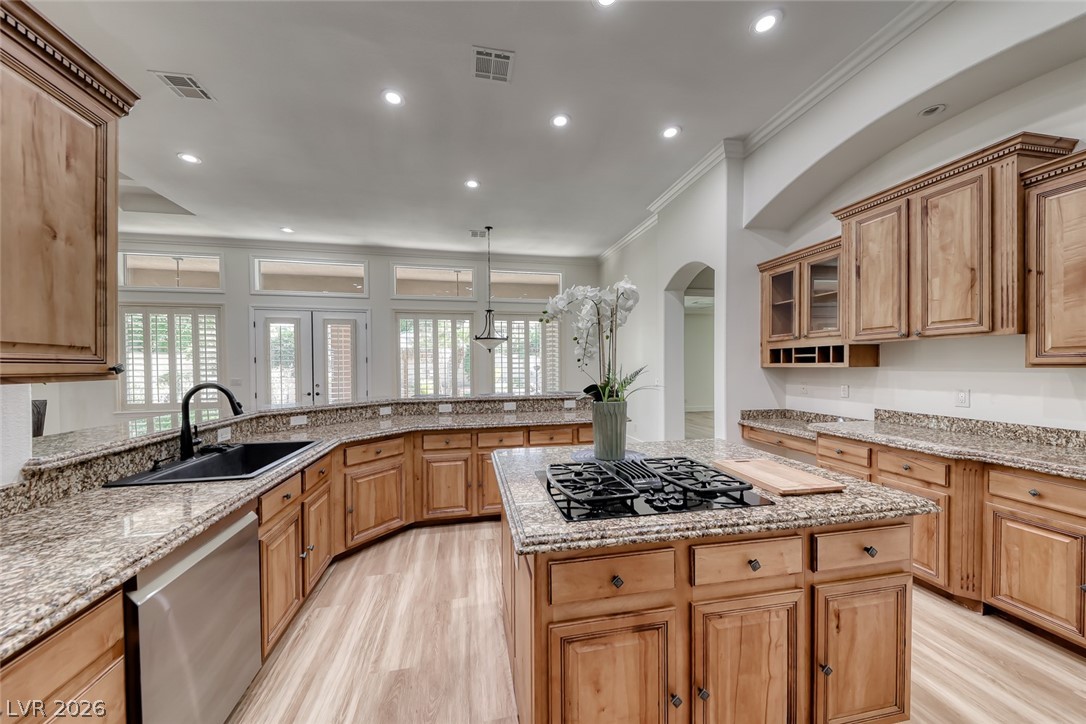 211 Viewmont Drive