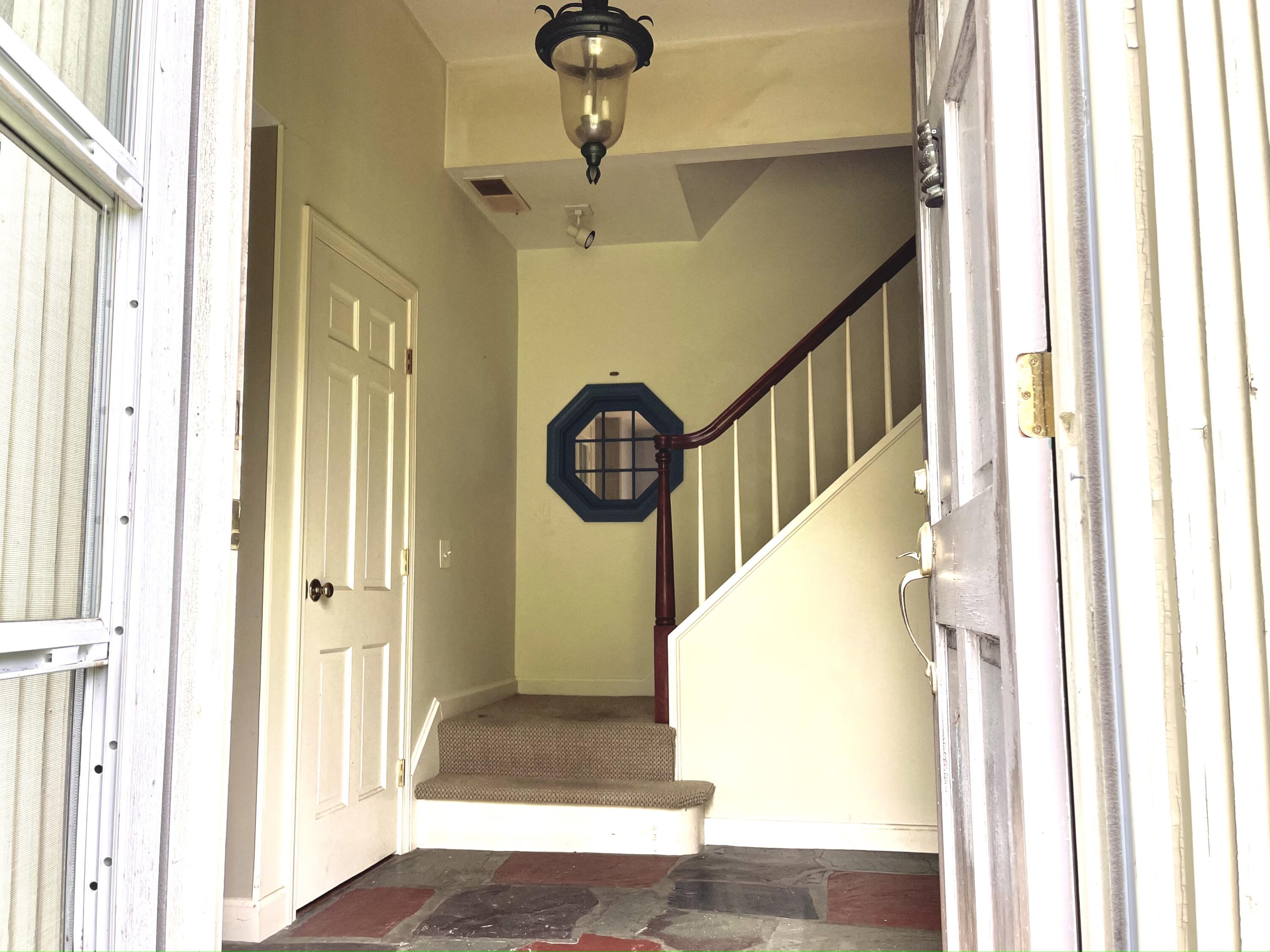 67 Elliott Street