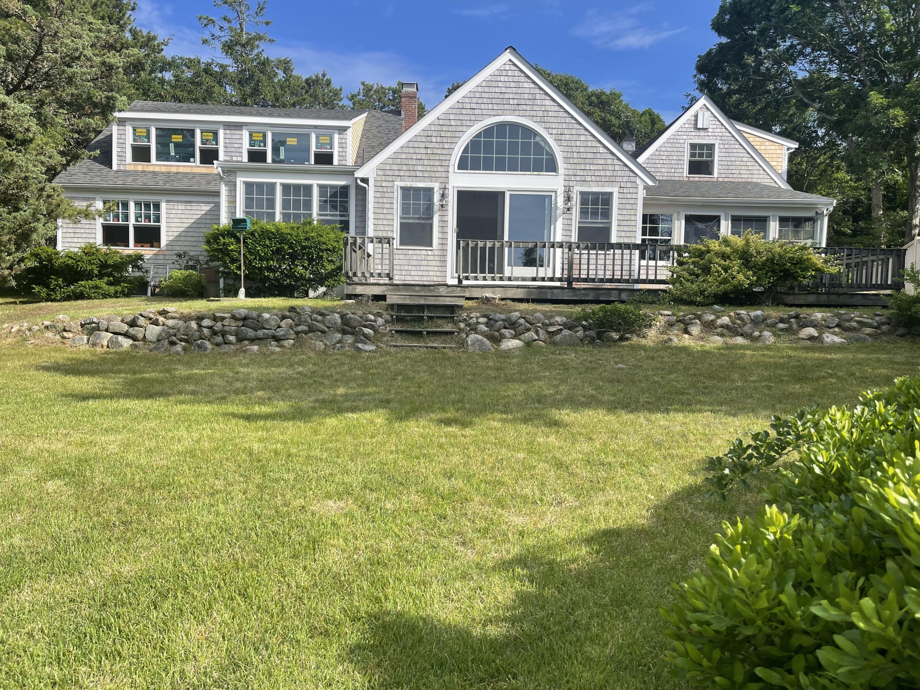111 Farm Lane