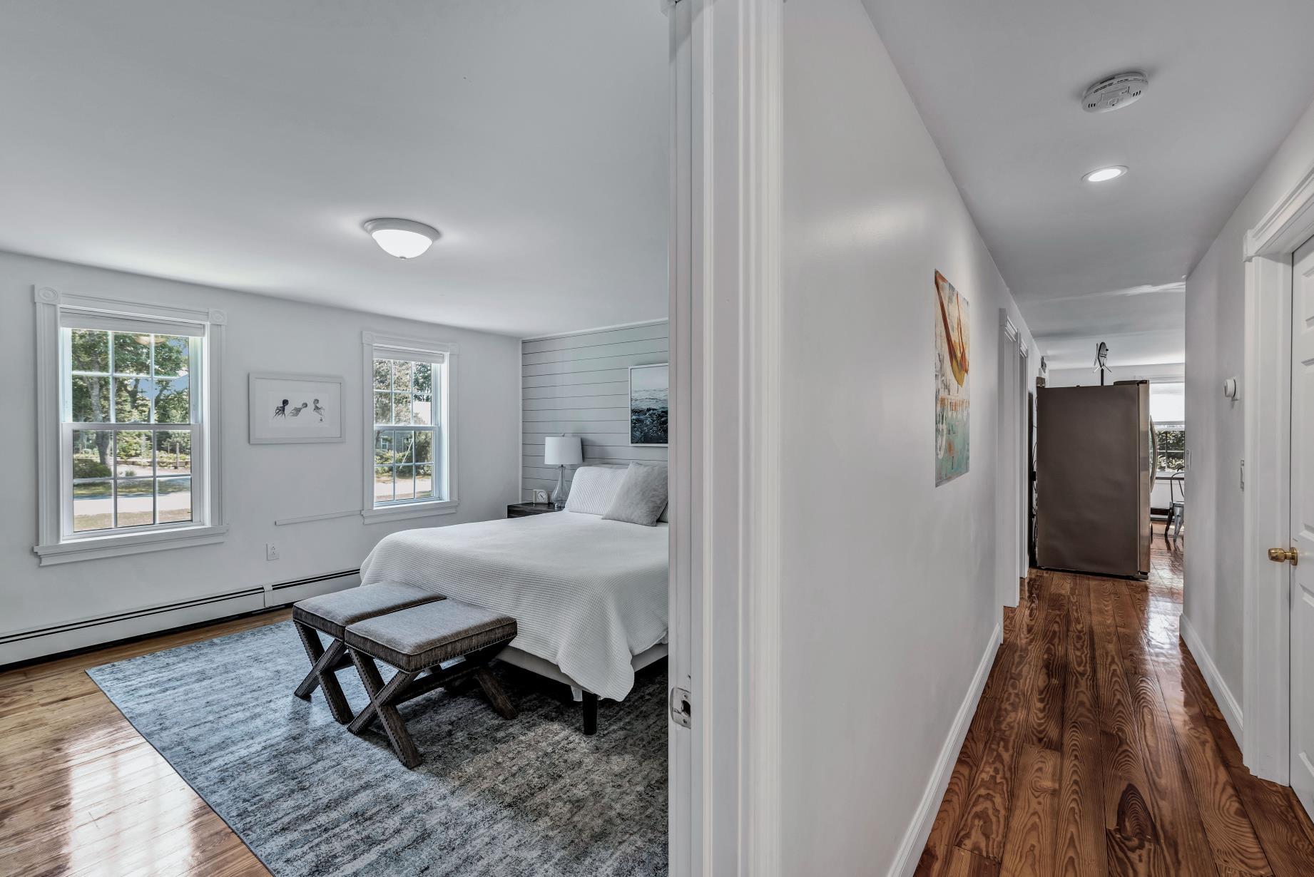 30 Bay Pine Road