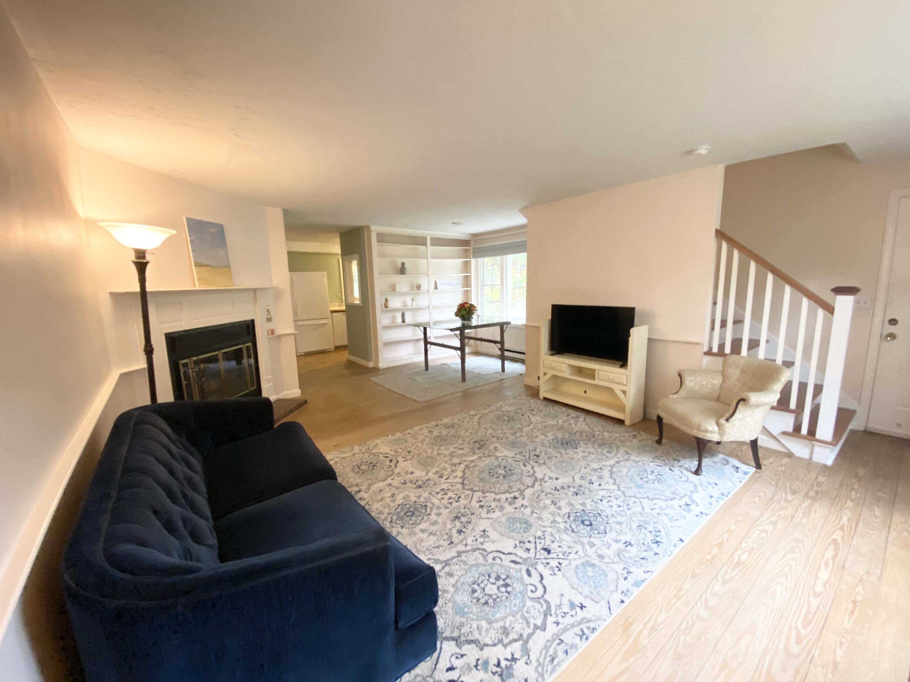 102 Woodview Drive