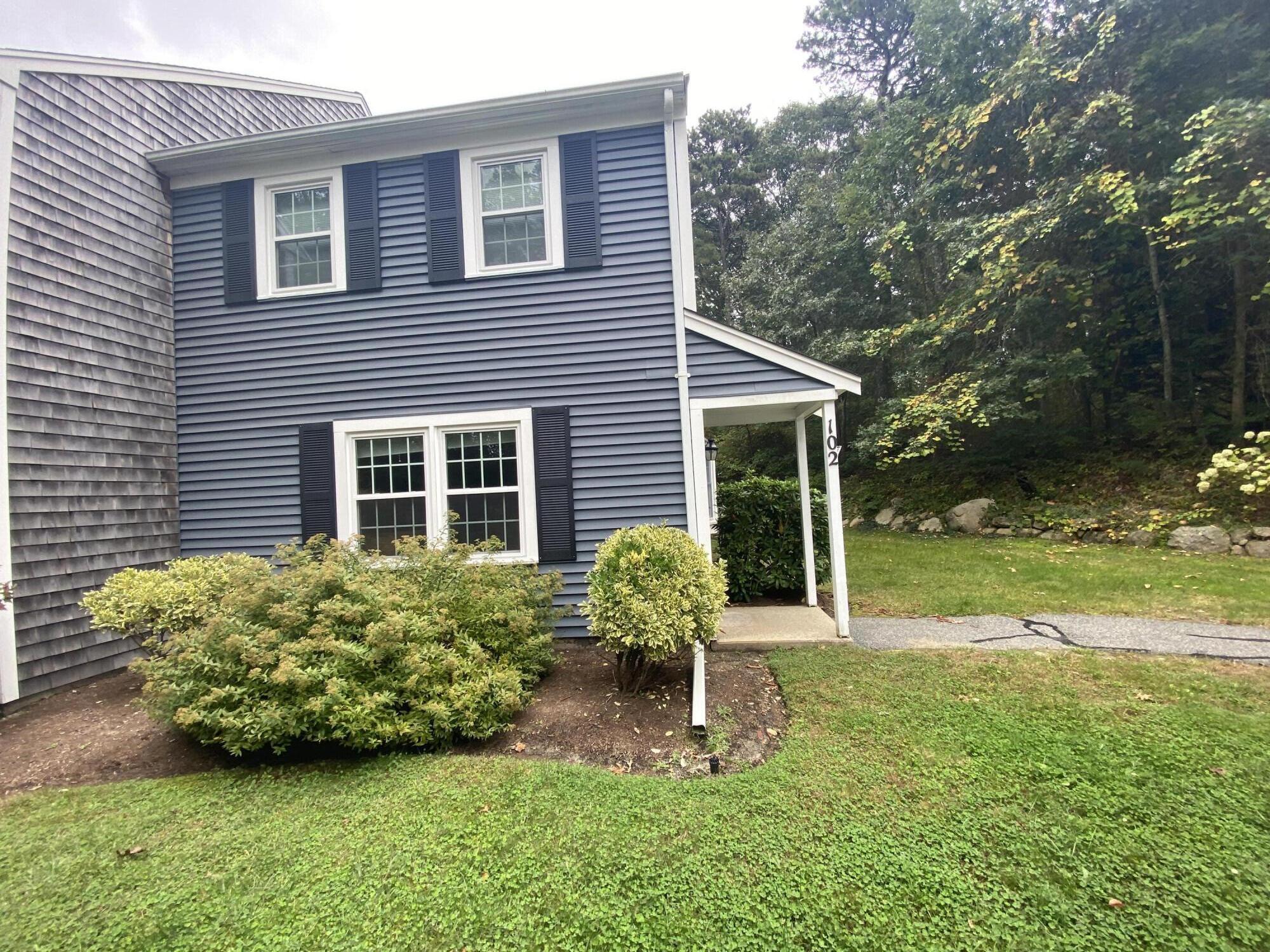 102 Woodview Drive
