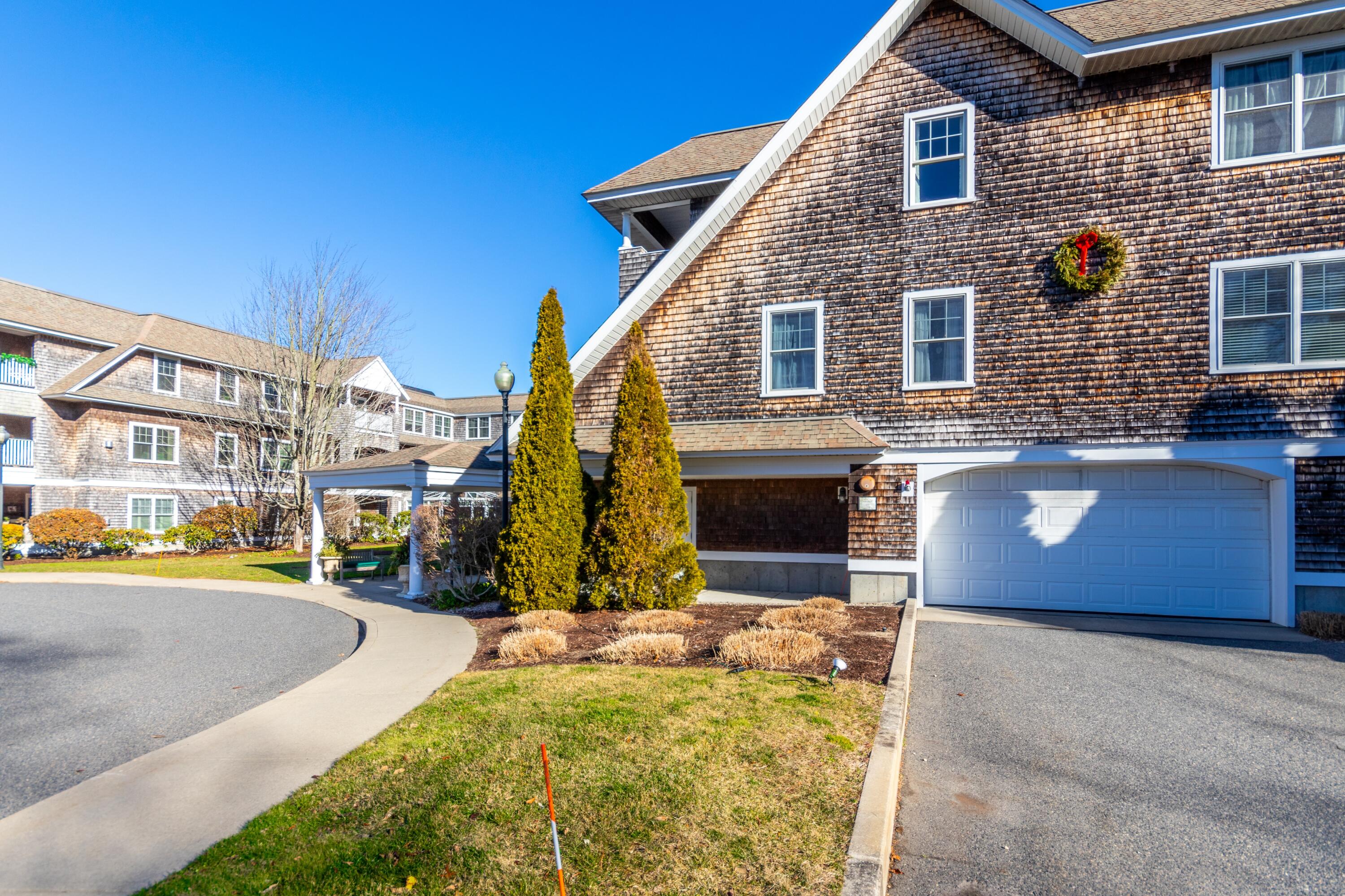 18 West Road # 216