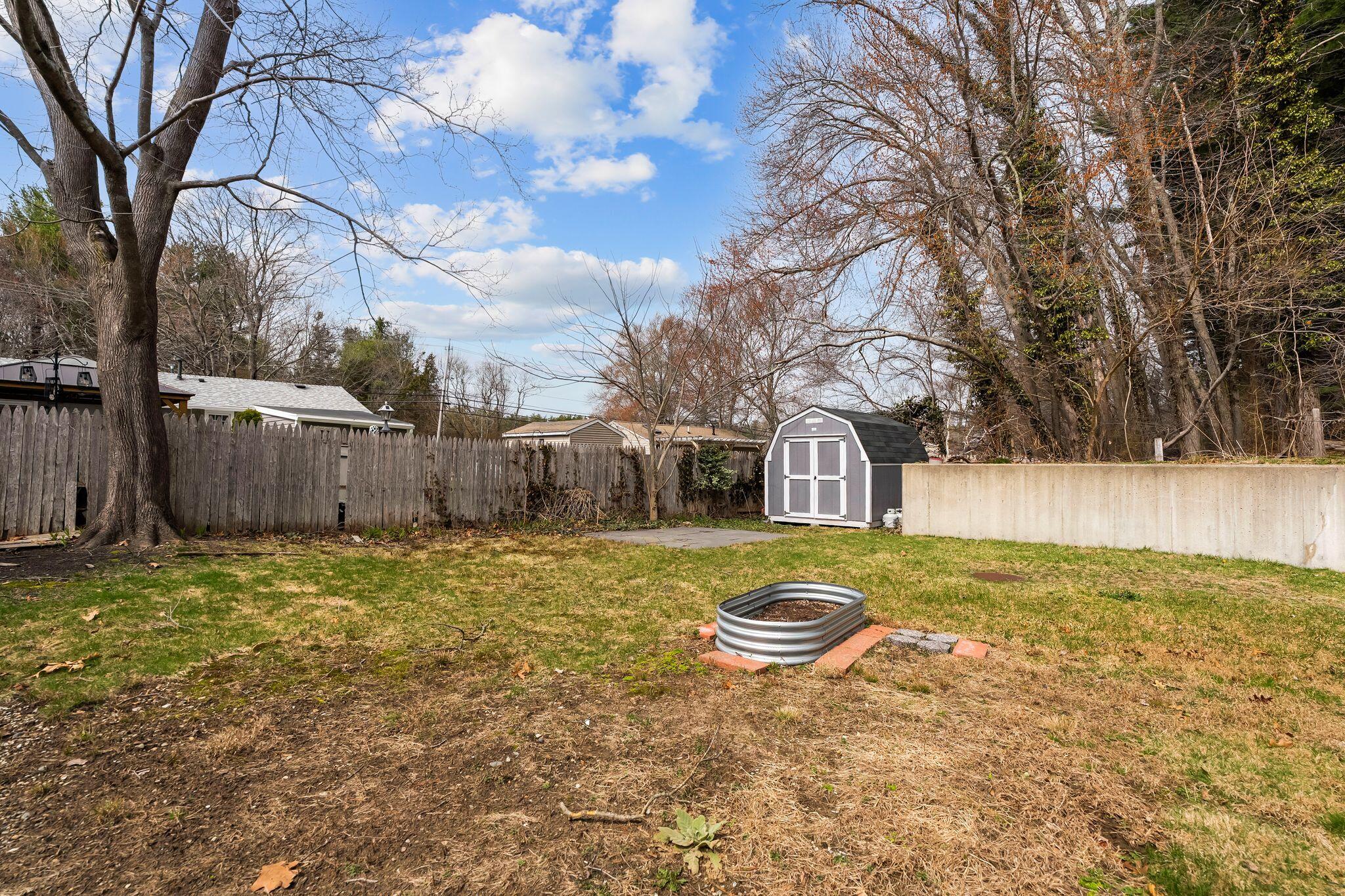 11 Carol Avenue