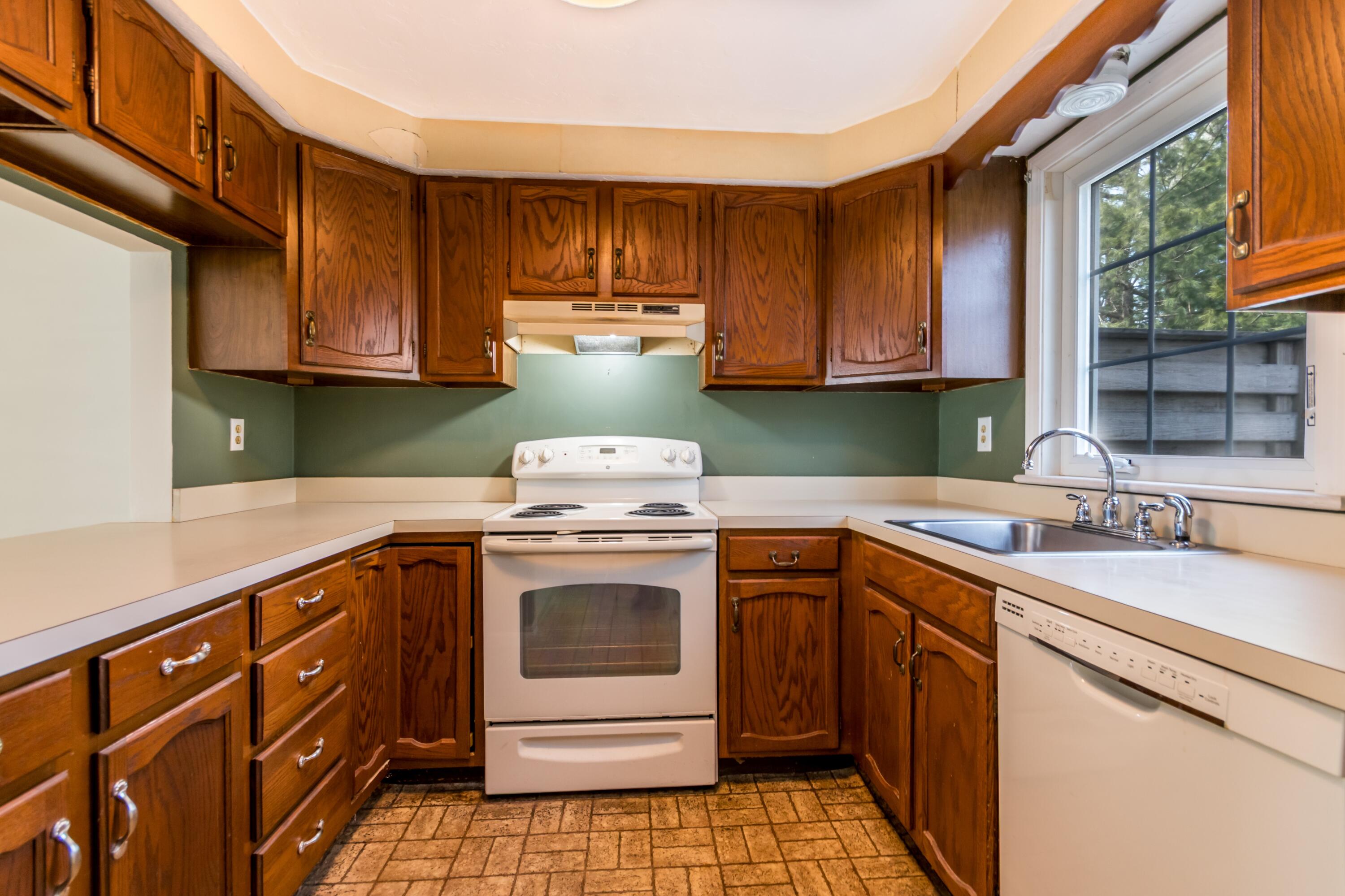 81 Woodview Drive UNIT 81