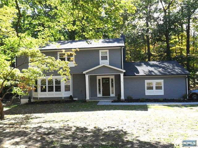 525 Dorchester Drive