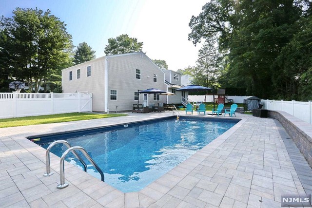 637 Debchar Court