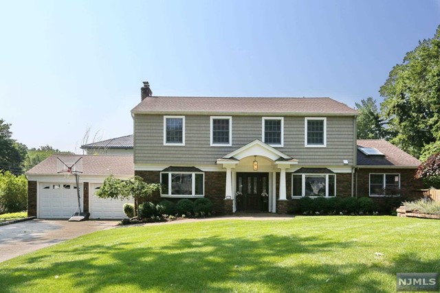 609 Delcina Drive
